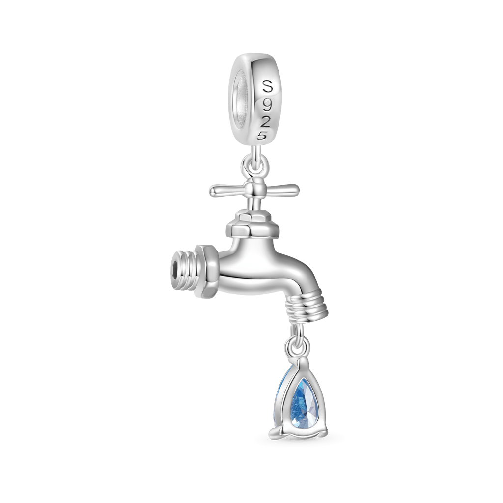 Faucet with Diamond Drip Pendant image number 1