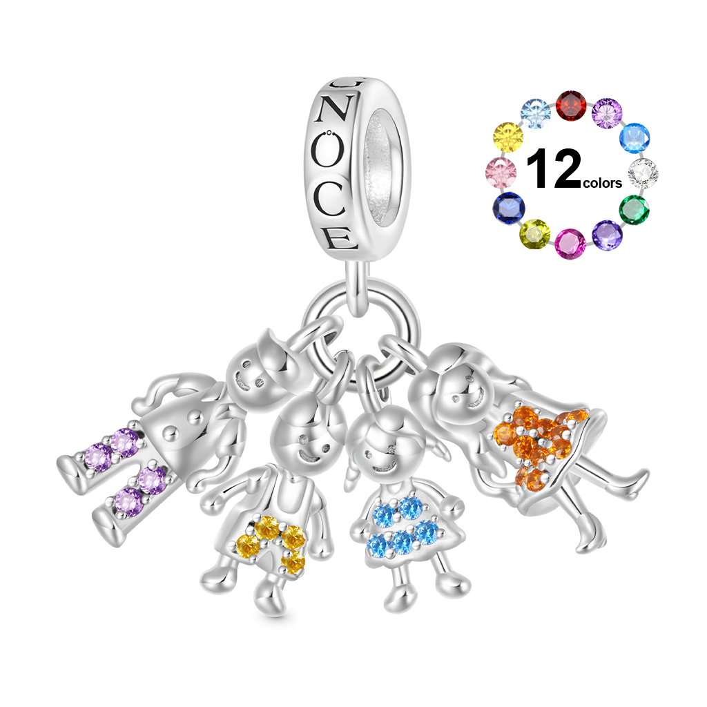 Mother's Day Family Portrait Pendant image number 0