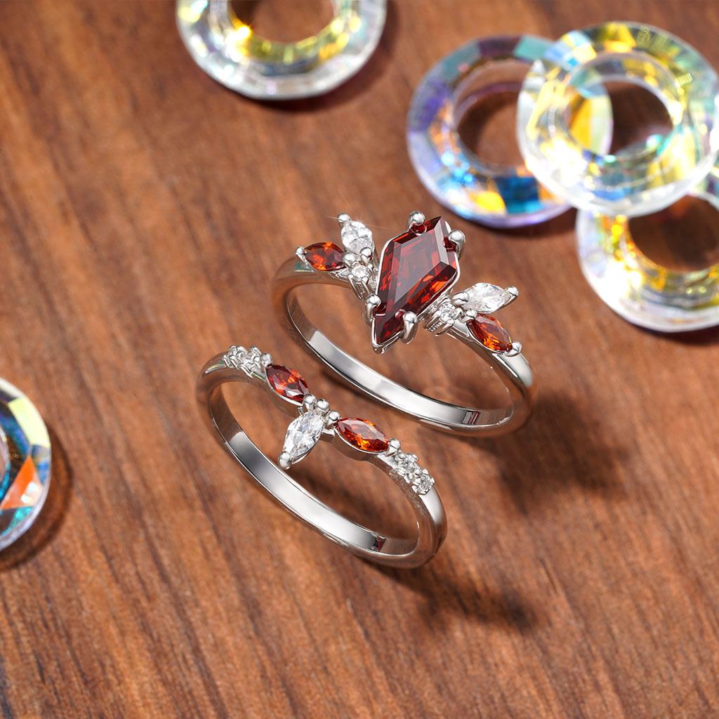 Red Garnet Kite Rings image number 4