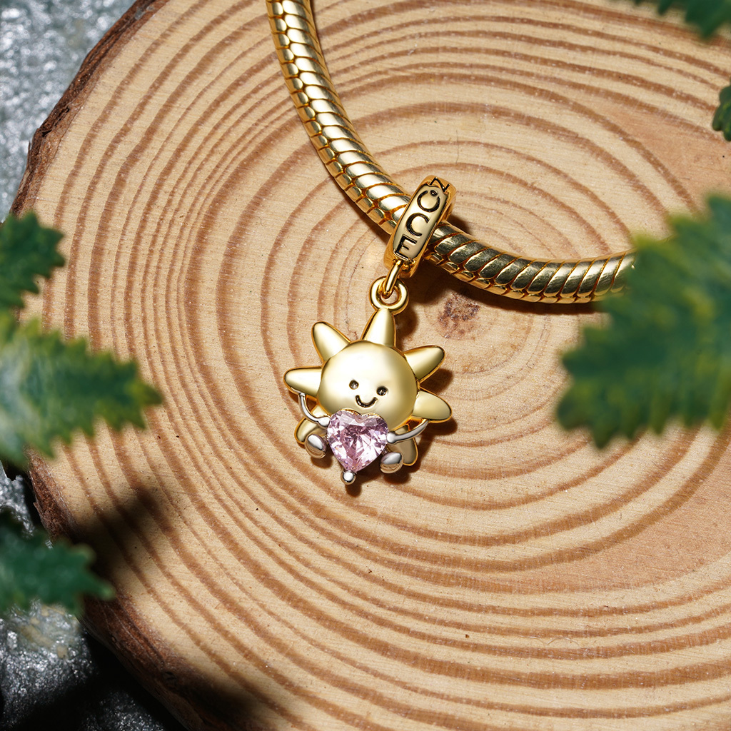 Smiling Sun Embraces Love Pendant image number 3