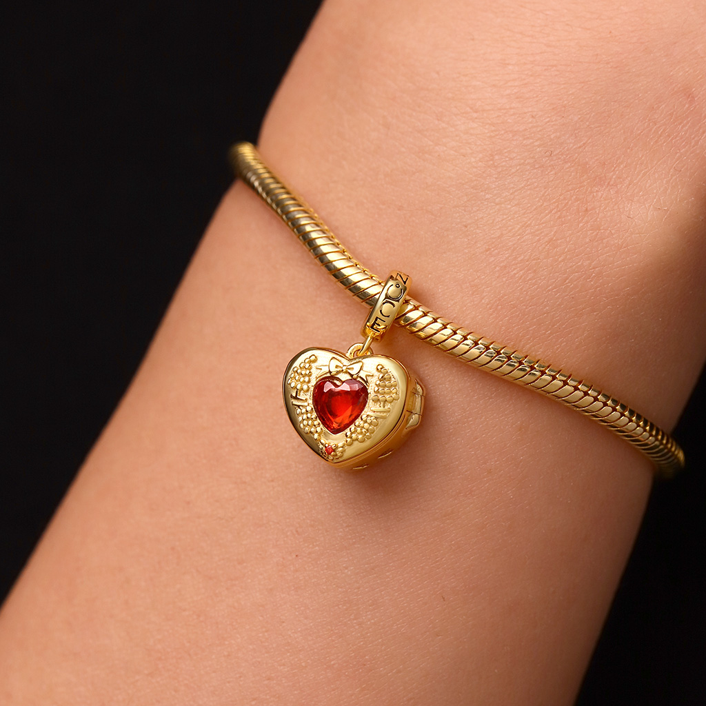 Beloved Heart Locket Pendant image number 6