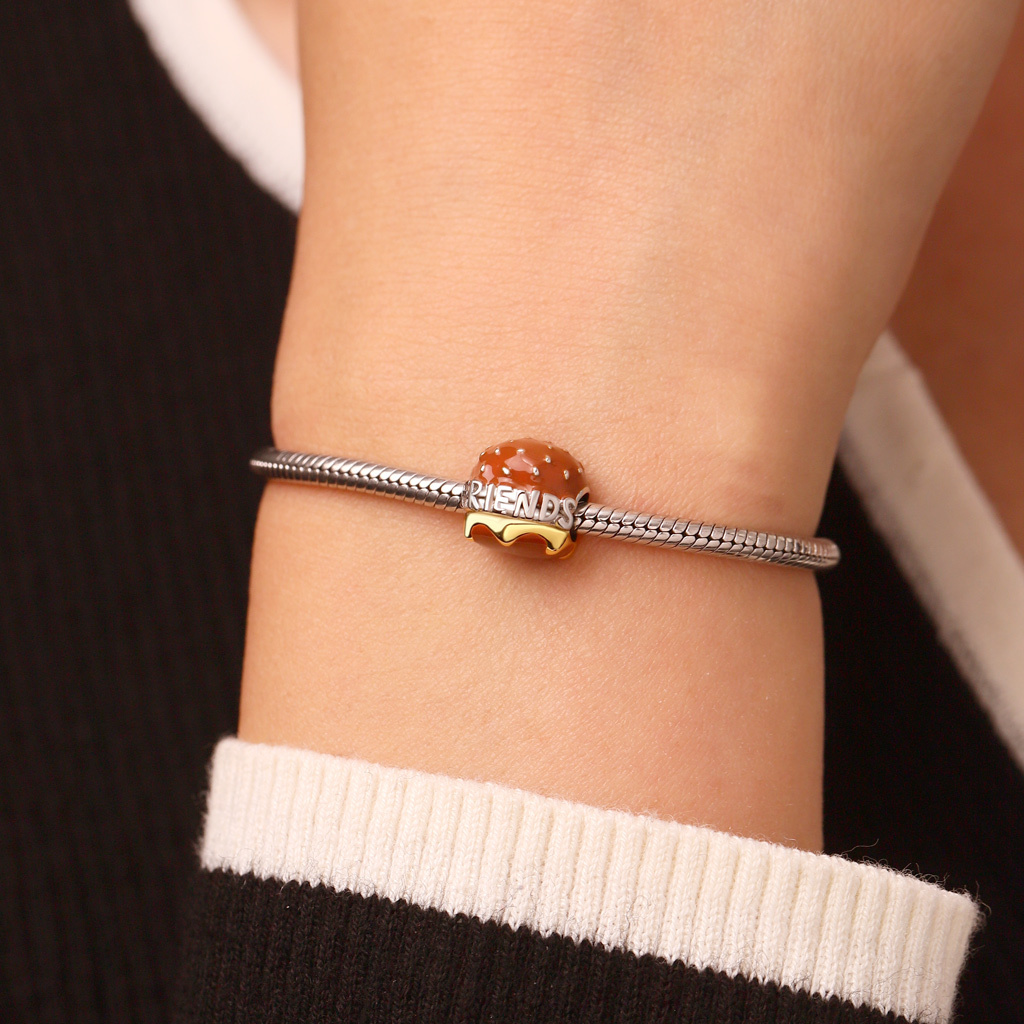 Delicious Burger Engravable Charm image number 4