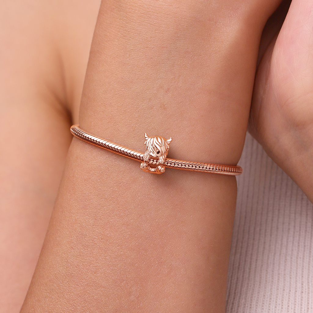 Scottish Highland Cow Charm image number 3