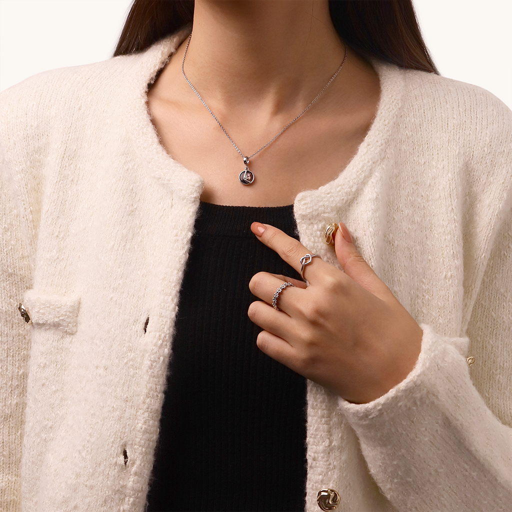 Rick Grimes & Python Pistol Pendant image number 4