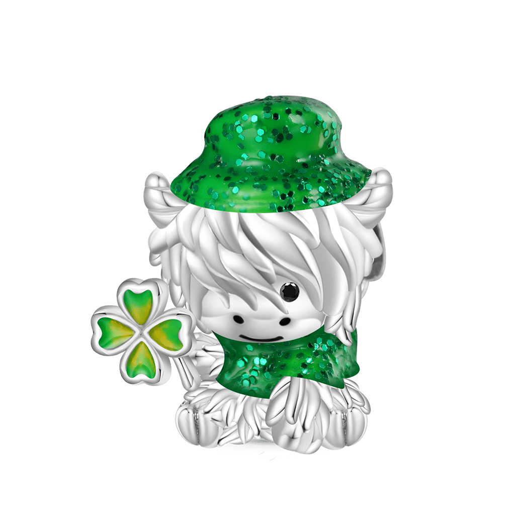 Highland Cow Clover Charm image number 1