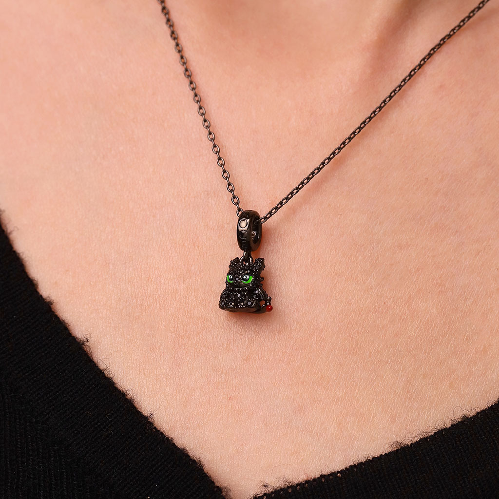 Pave Diamond Toothless Pendant image number 4