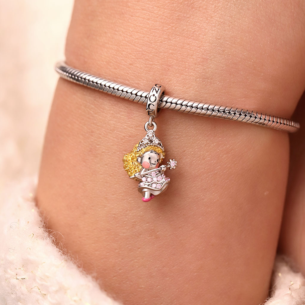 Wicked Glinda Pave Diamond Pendant image number 6