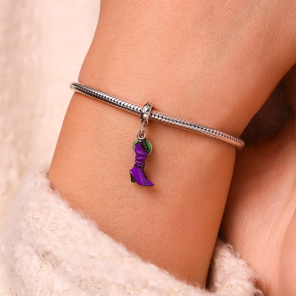 Wicked Elphaba Dance Boots Pendant image number 6