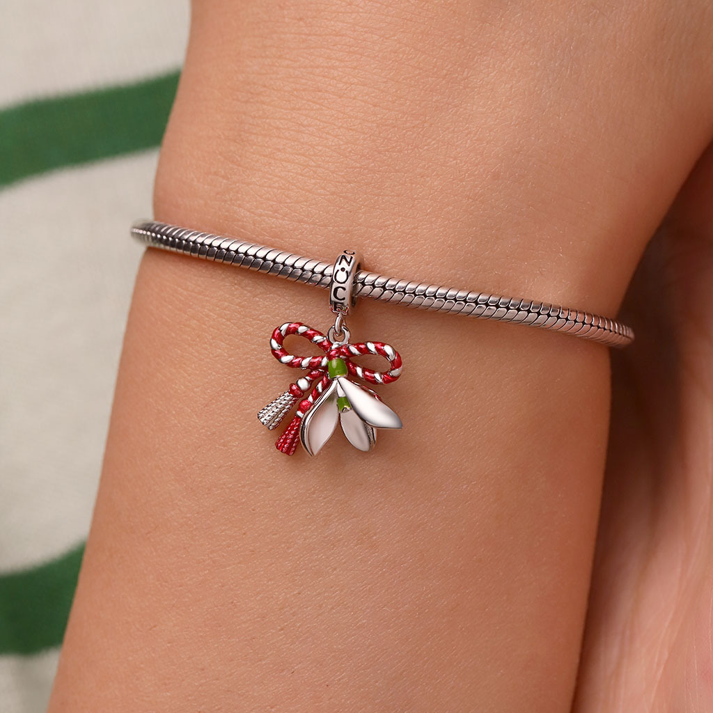 March Martisor Flower Lucky Pendant image number 5