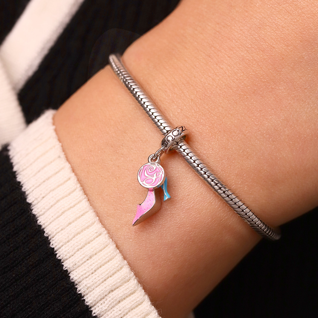 Wicked Glinda's Shoe Pendant image number 5