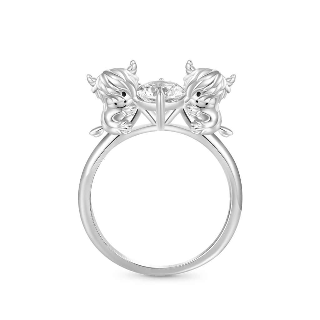 Highland Cow Hug White Diamond Ring image number 0