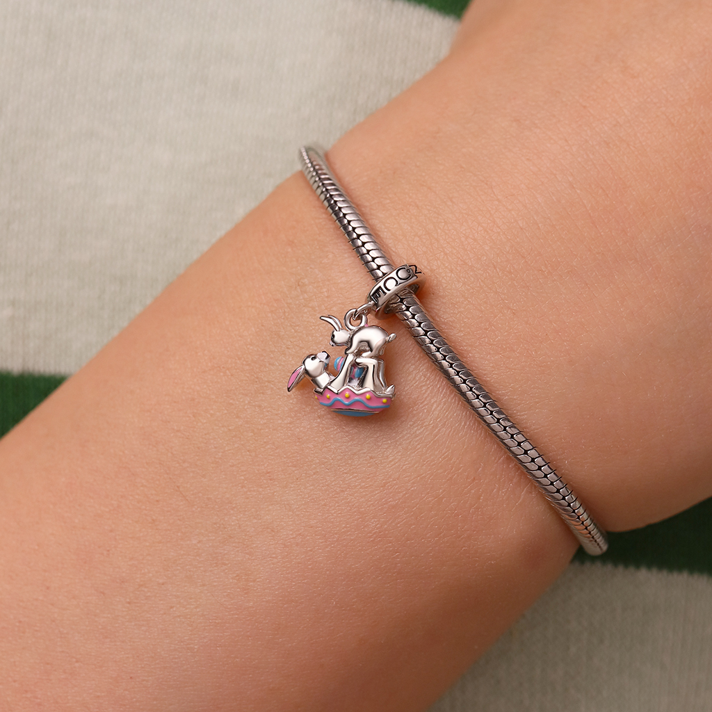 Easter Eggs Kissing Bunny Charm image number 5