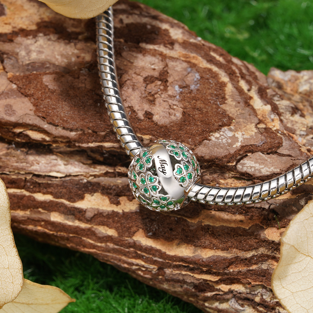 Four-leaf Clover Round Charm image number 4