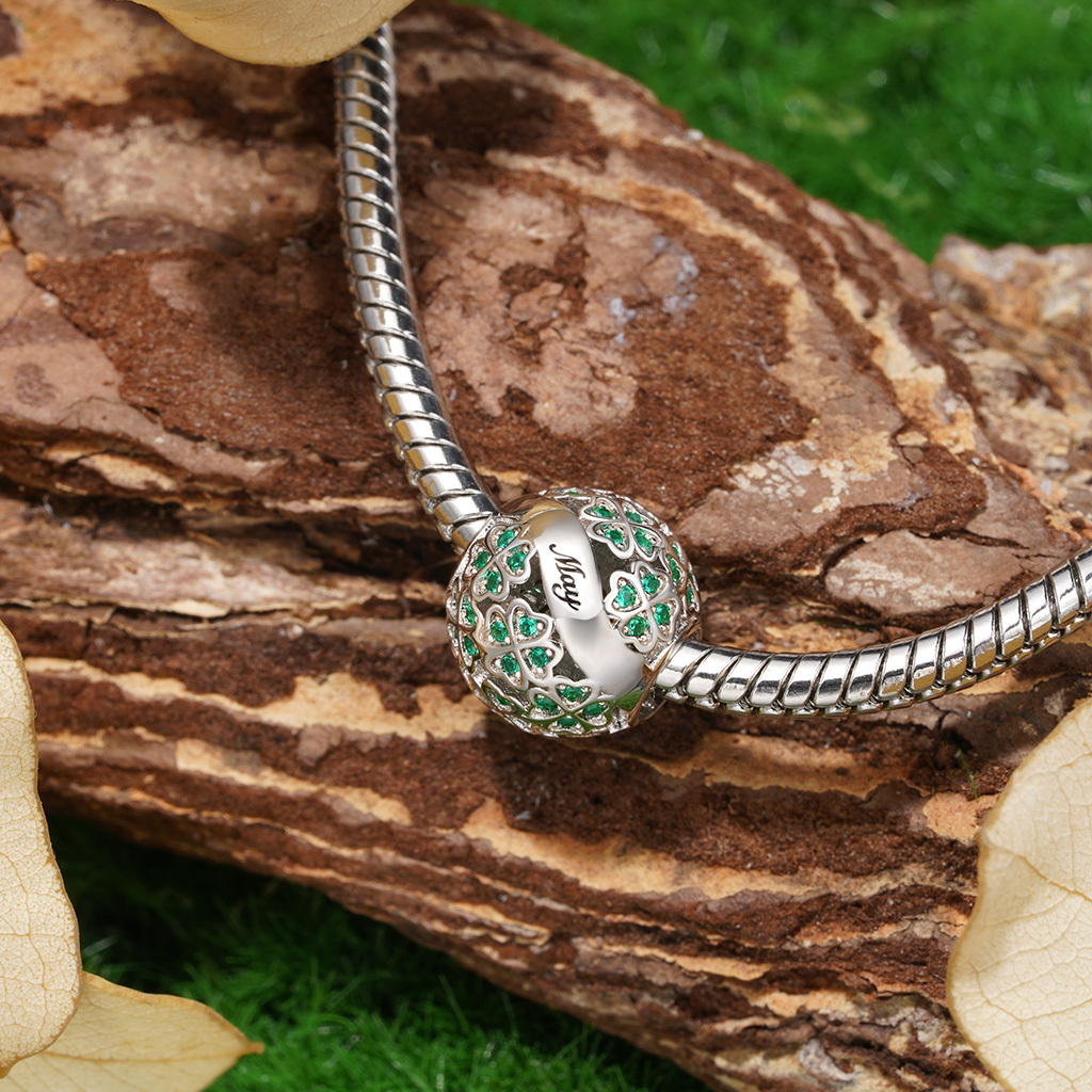 Four-leaf Clover Round Charm image number 4