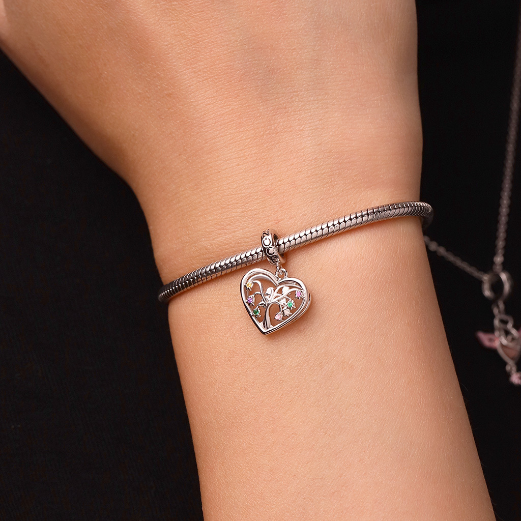 Lily Tree of Life Heart Pendant image number 5