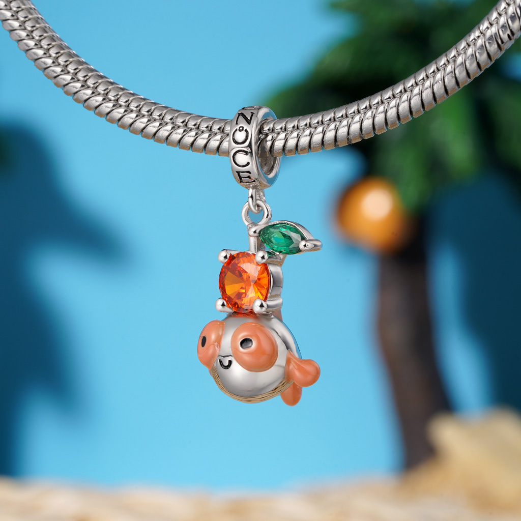 Bubble-eye Goldfish Pendant image number 2