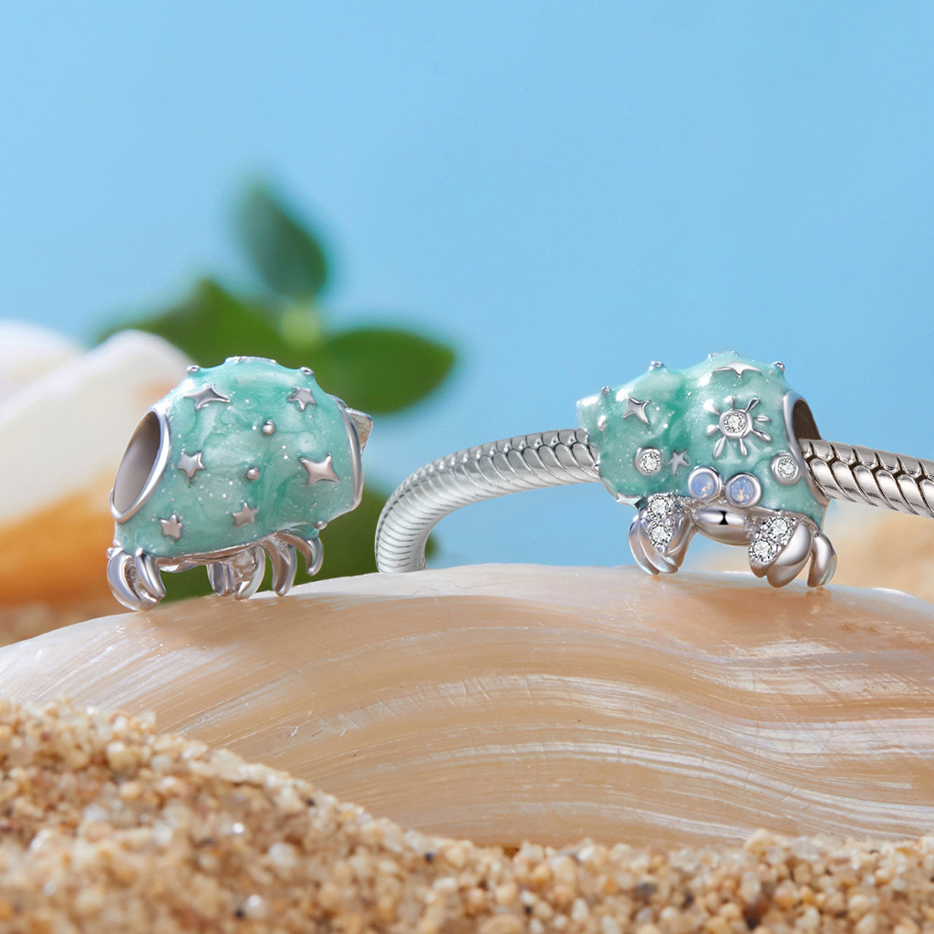 Summer Hermit Crab Charm image number 1