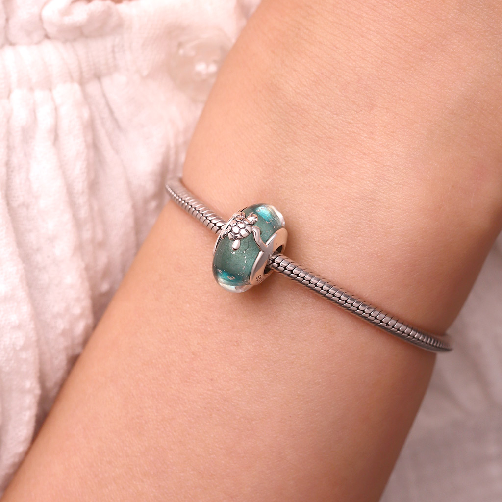 Green Sea Turtle Glass Charm image number 4