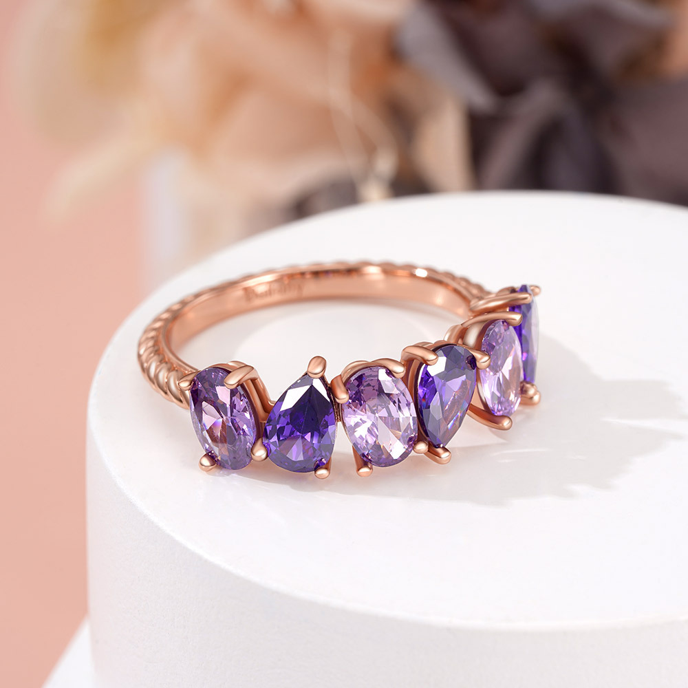 Oval & Pear Channel Wedding Ring image number 4