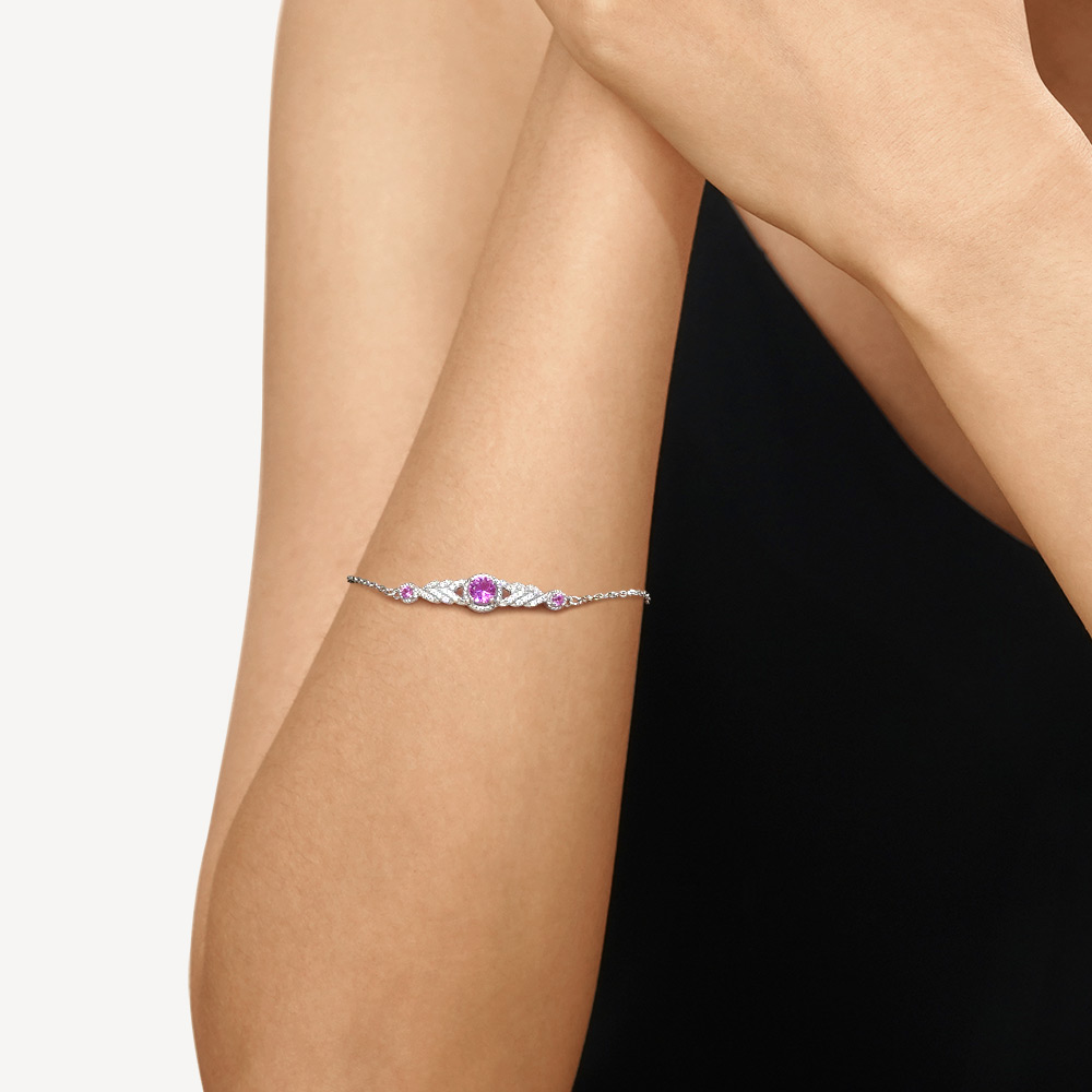 Adjustable Three Stone Chain Bracelet image number 3