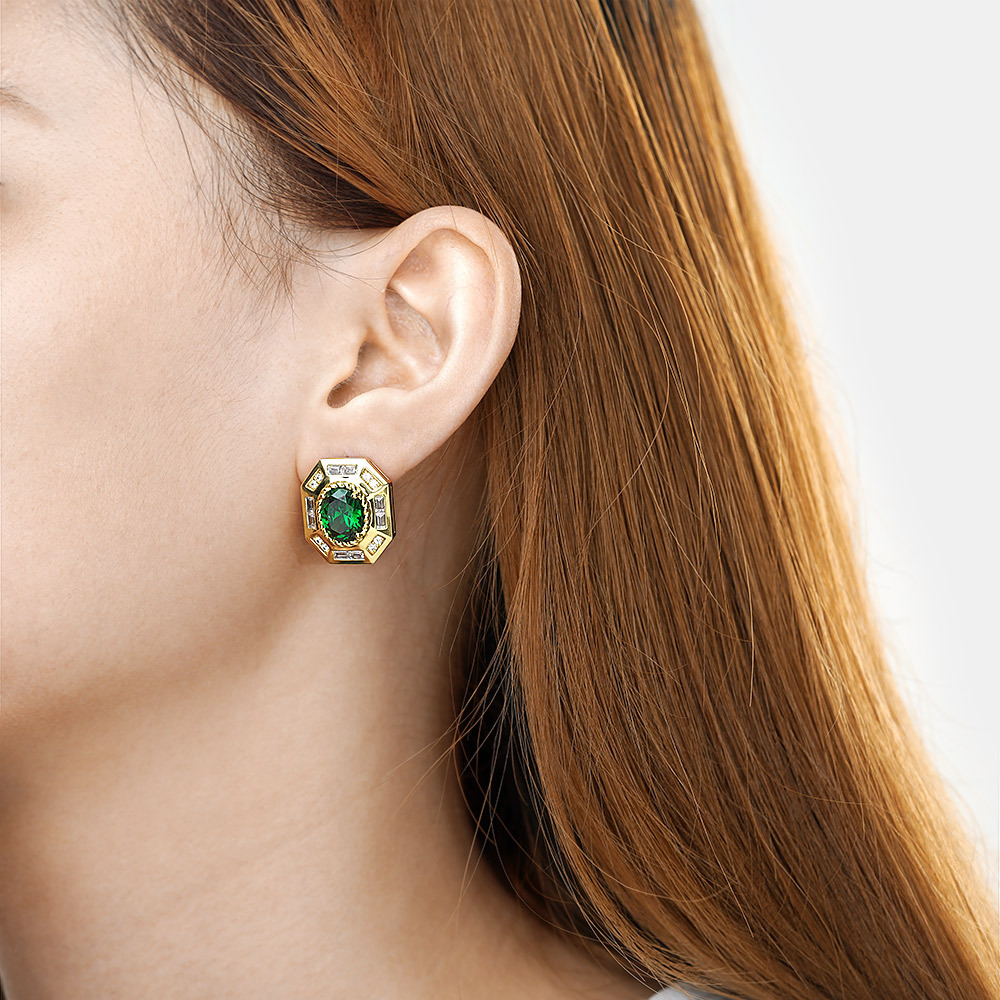 Emerald Oval Vintage Statement Earrings image number 4