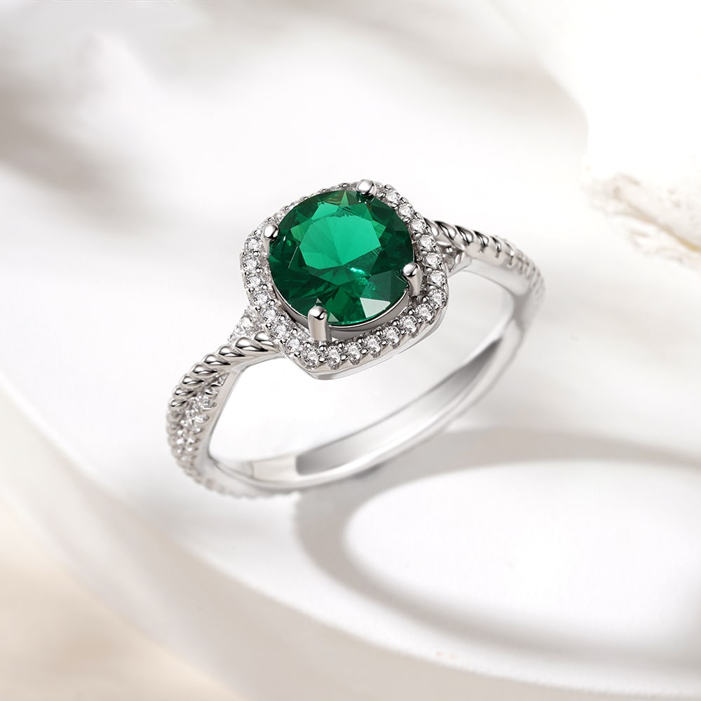 Round Cut Green Halo Split Shank Ring image number 3