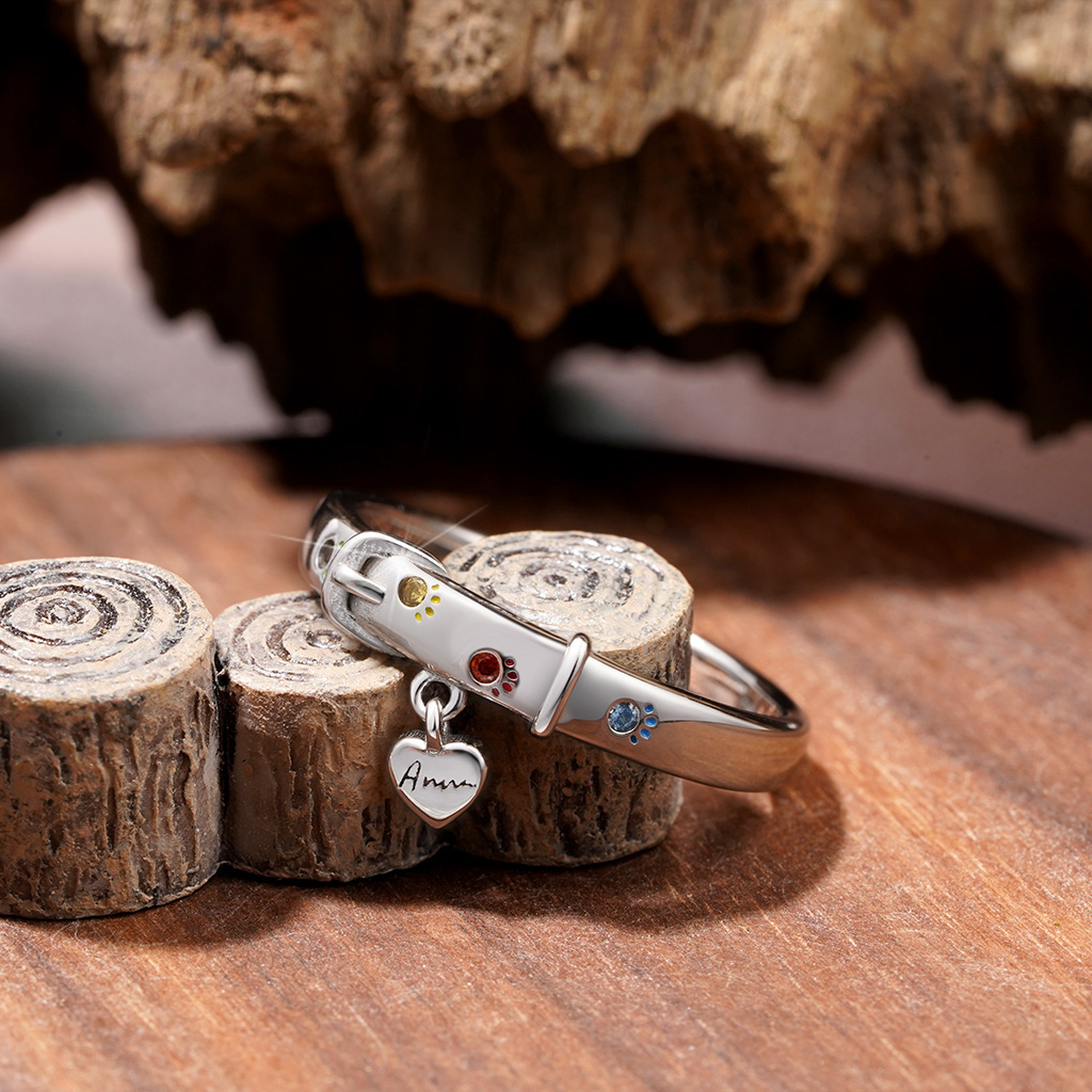 Collar Paw Print Band Ring image number 3