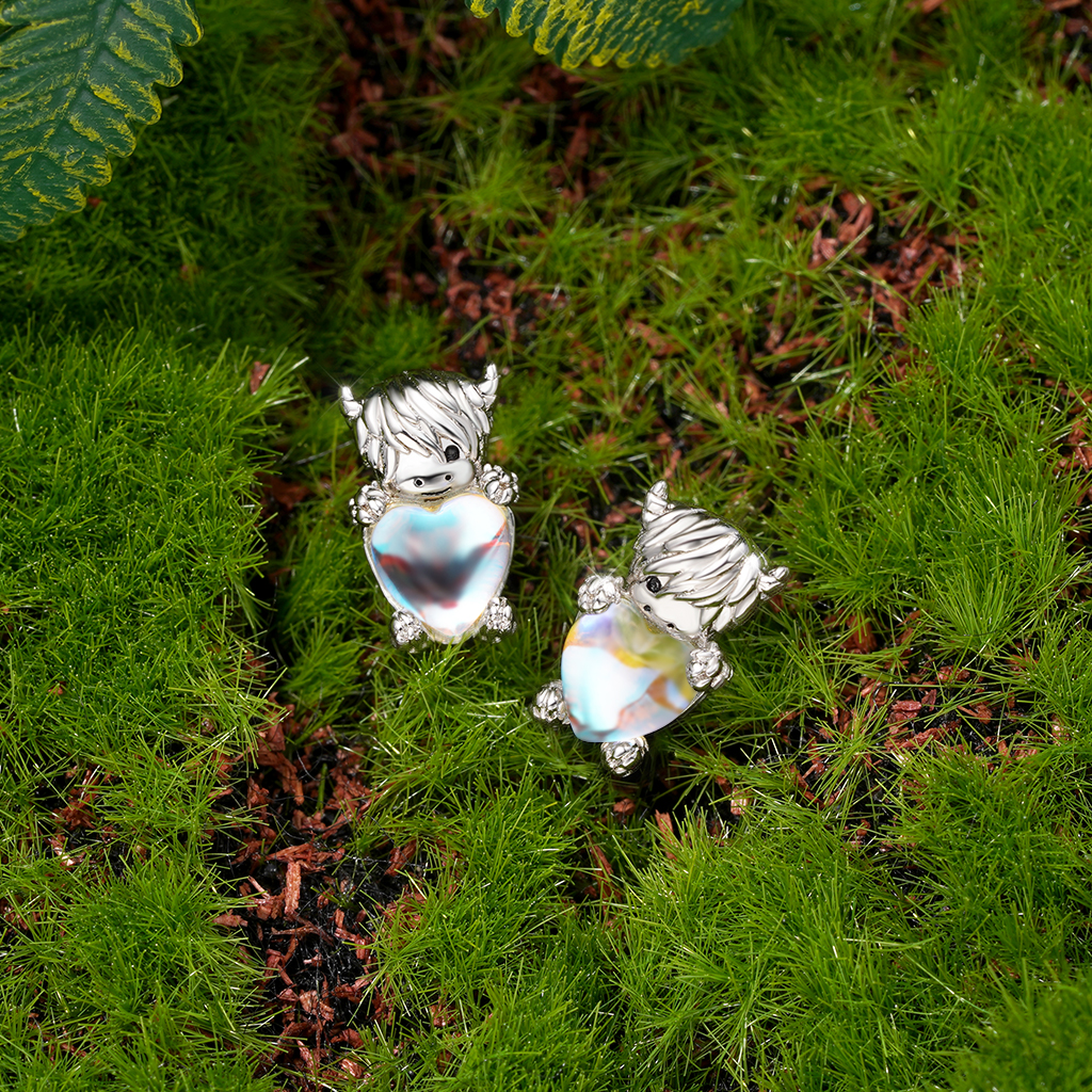 Highland Cow Moonstone Earrings image number 3