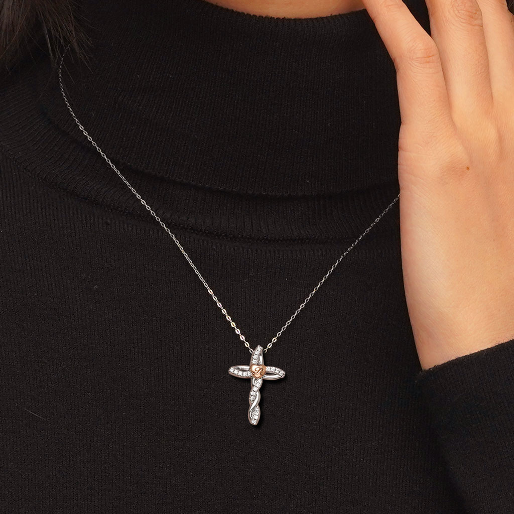 Retro Diamonds Cross Necklace image number 6