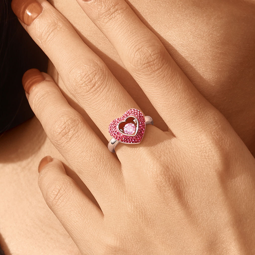 Sparkling Pavé Heart Dancing Ring image number 7