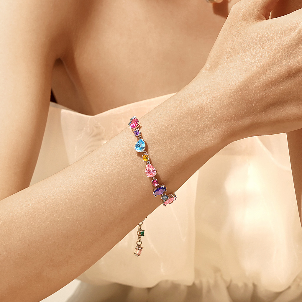 Mixed Multicolor Rainbow Bracelet image number 4