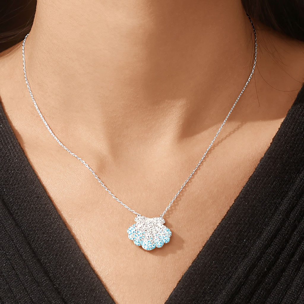 Shell Pendant Necklace image number 5