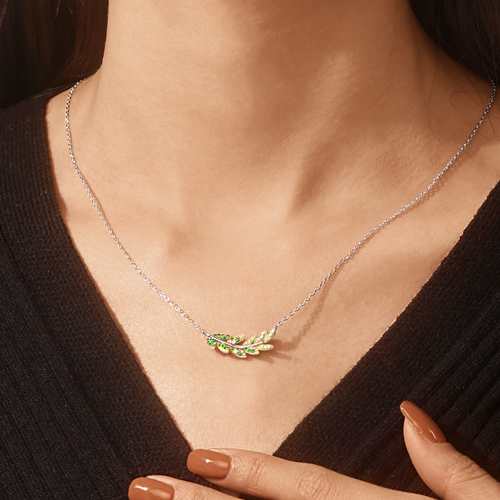 Olive Leaf Necklace image number 6