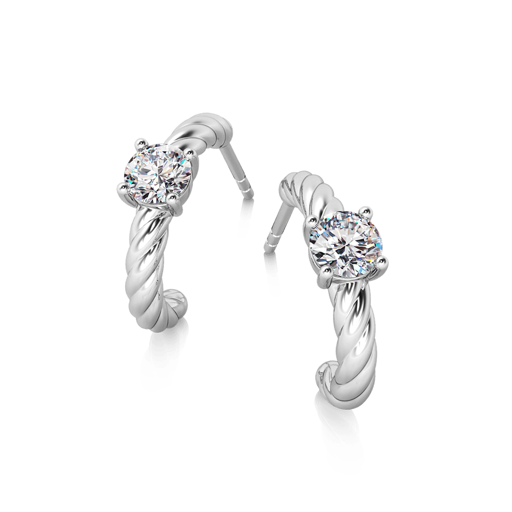 Twisted C-hoop Earrings image number 2