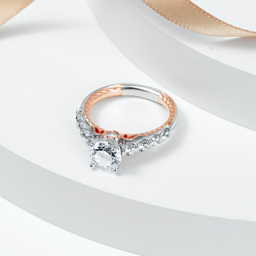 Cable Pave Hola Engagement Ring image number 4