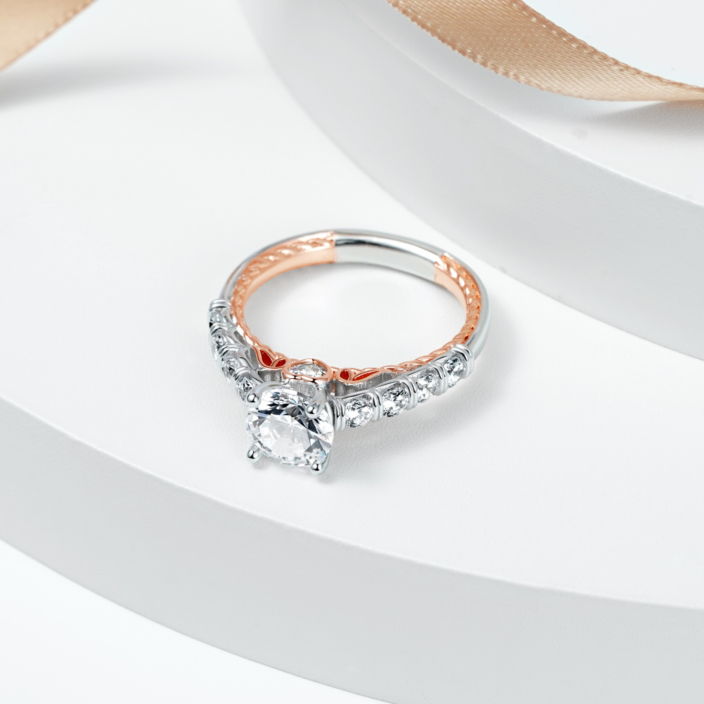 Cable Pave Hola Engagement Ring image number 4