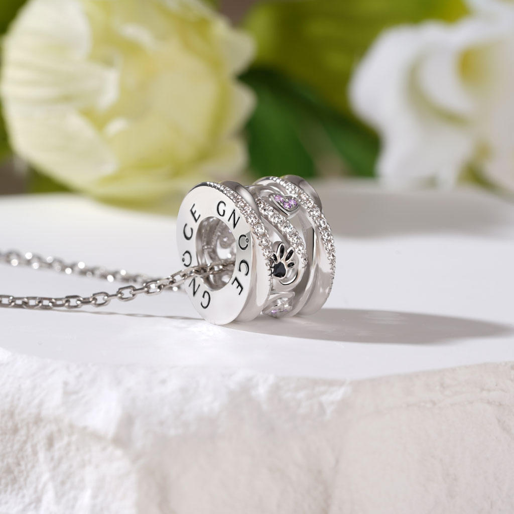 Paws & Love Heart Twisted Drum Necklace image number 2