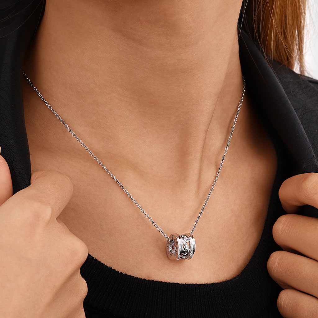 Paws & Love Heart Twisted Drum Necklace image number 4