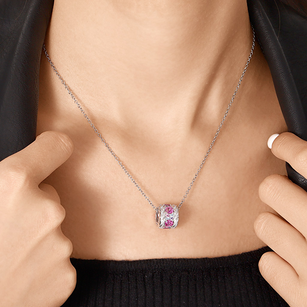 Fuchsia Gems Twisted Rope Drum Necklace image number 3