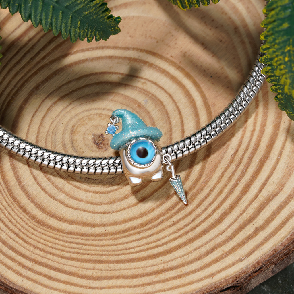 Big Eyeball Monster Charm image number 3