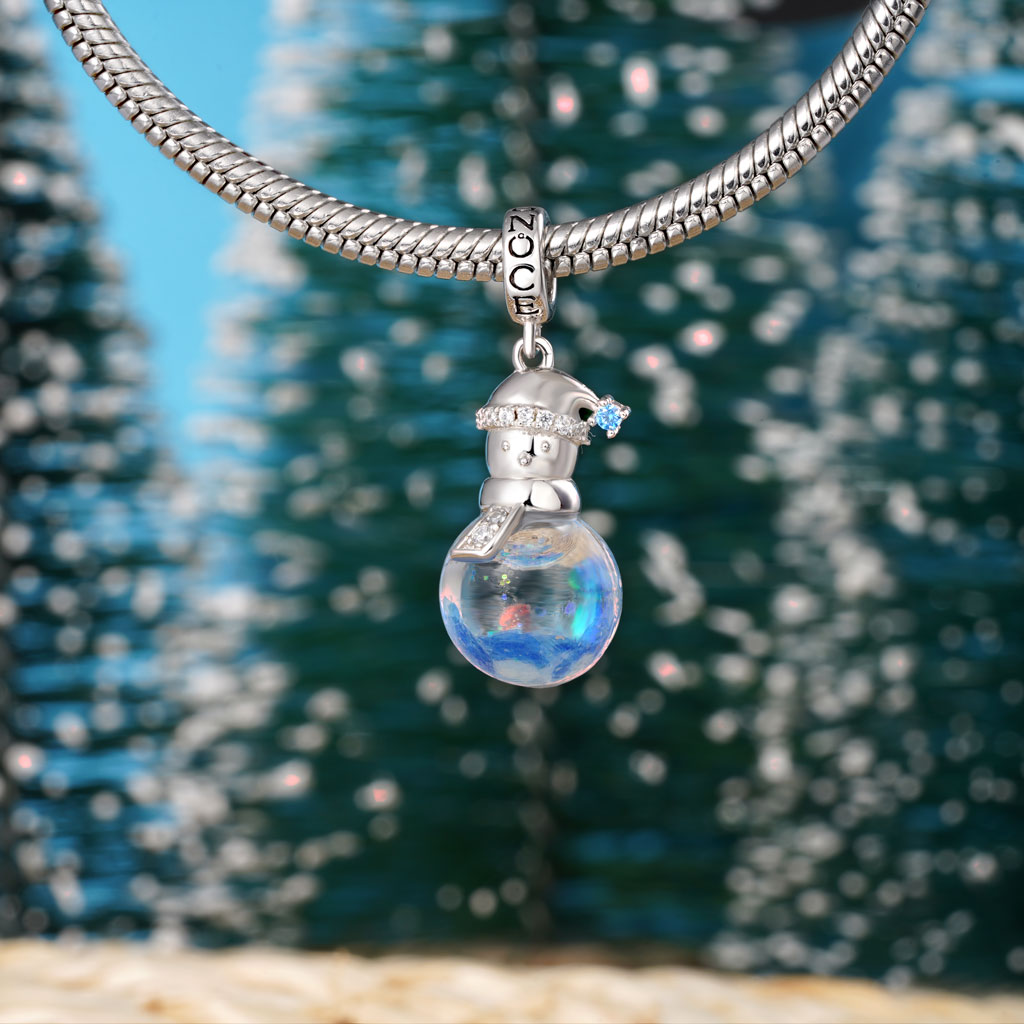 Blue Glitter Quicksand Snowman Pendant image number 3
