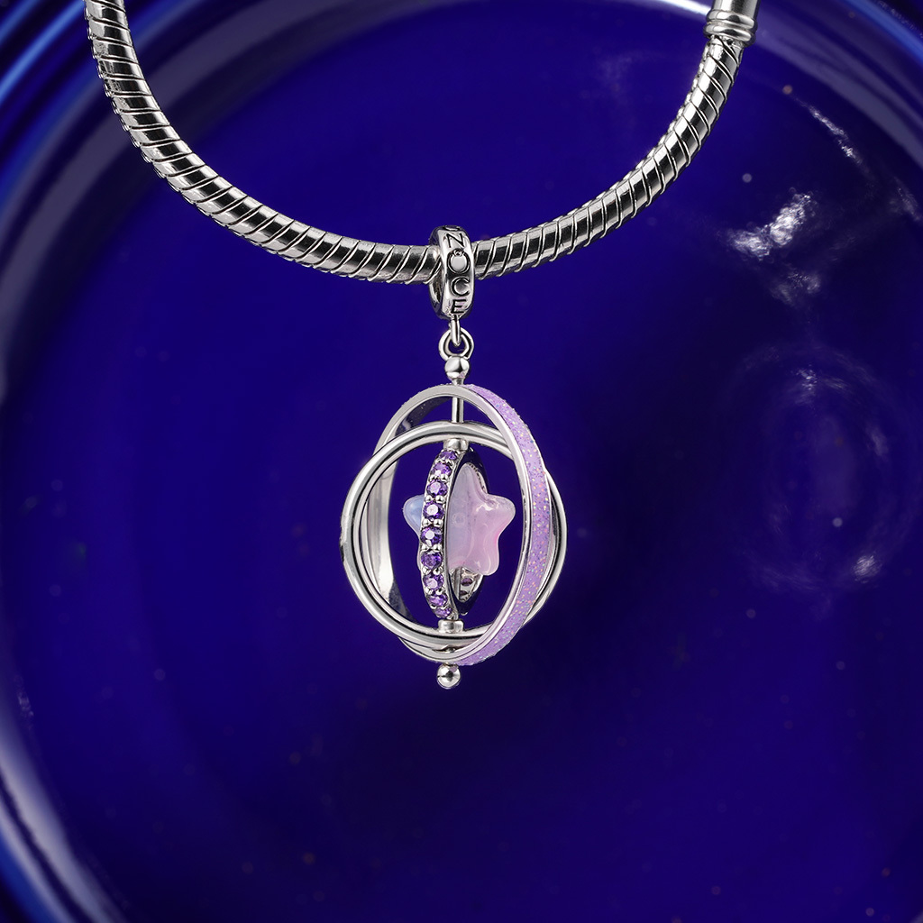 Rotatable Star Celestial Pendant image number 3