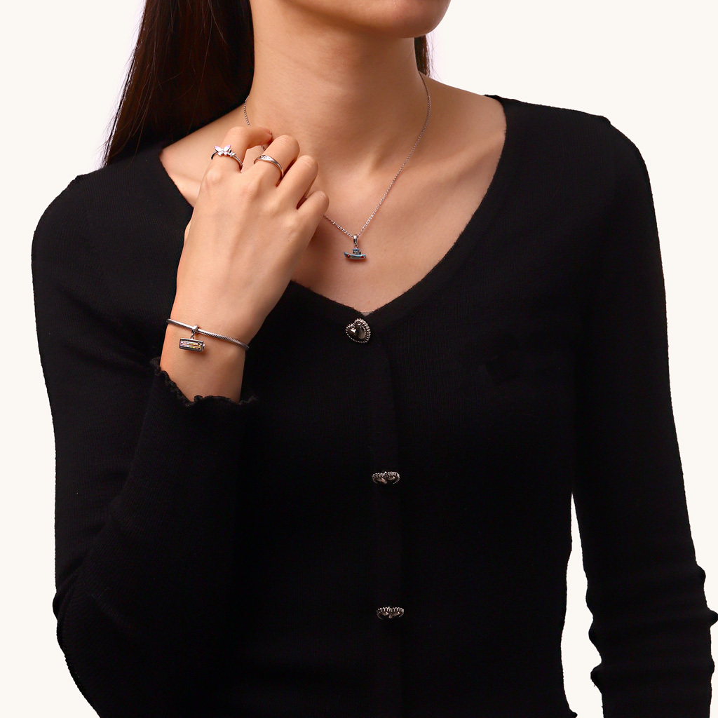 Funny Mood Pin Pendant image number 4