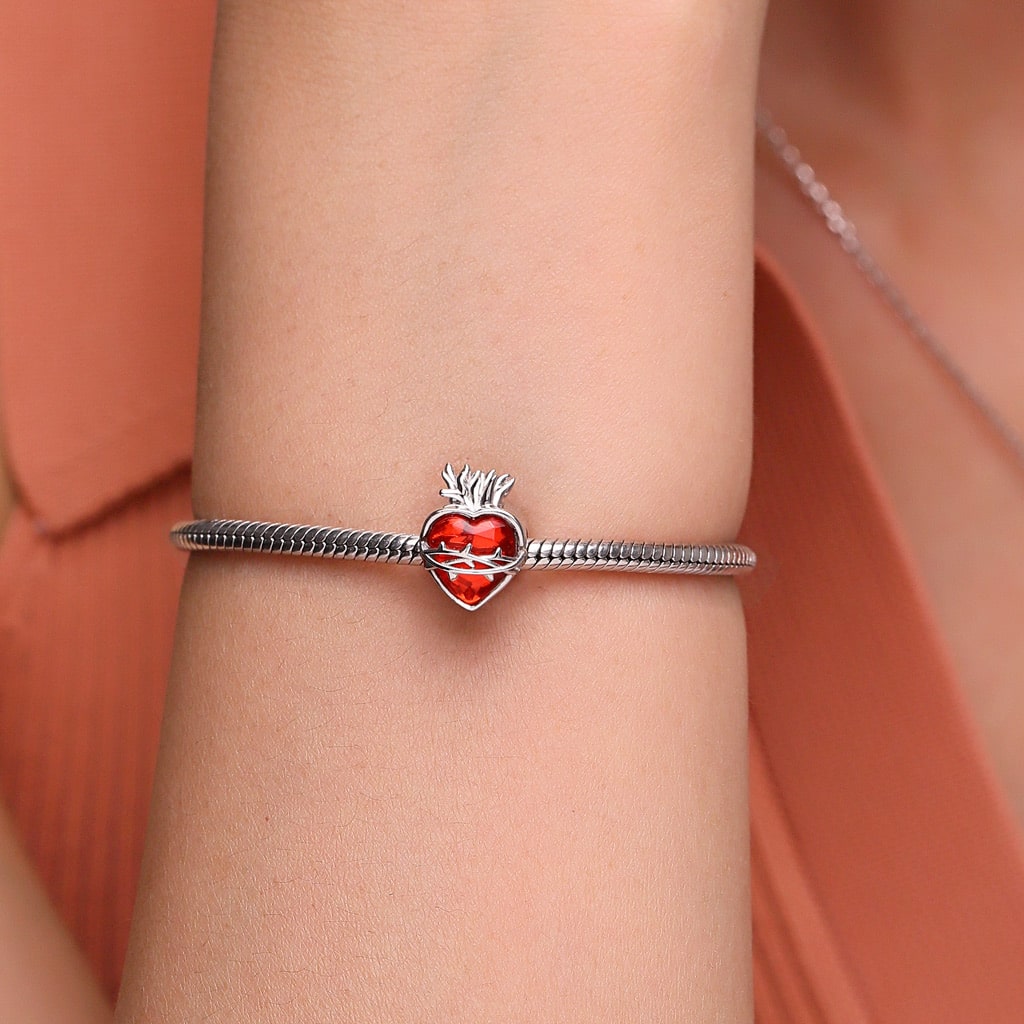 Sacred Heart of Jesus Charm image number 4