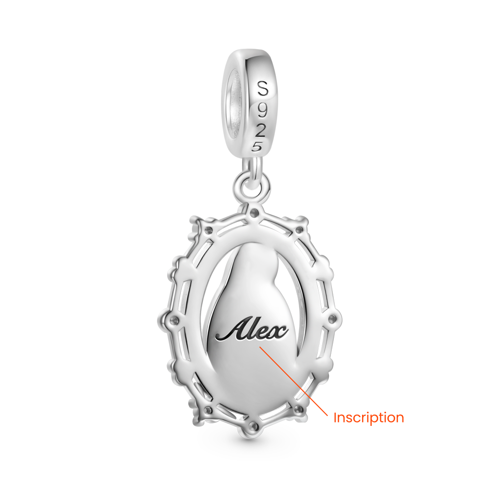 Virgin Mary Pendant image number 2