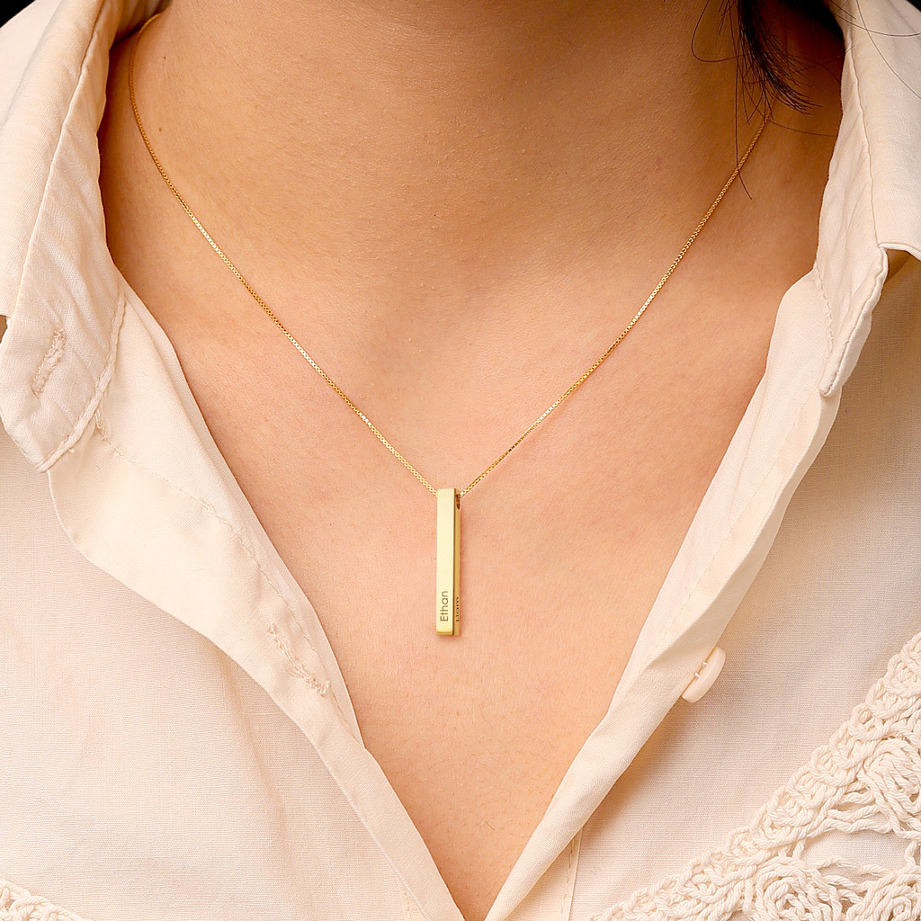 Three-dimensional Column Necklace image number 4