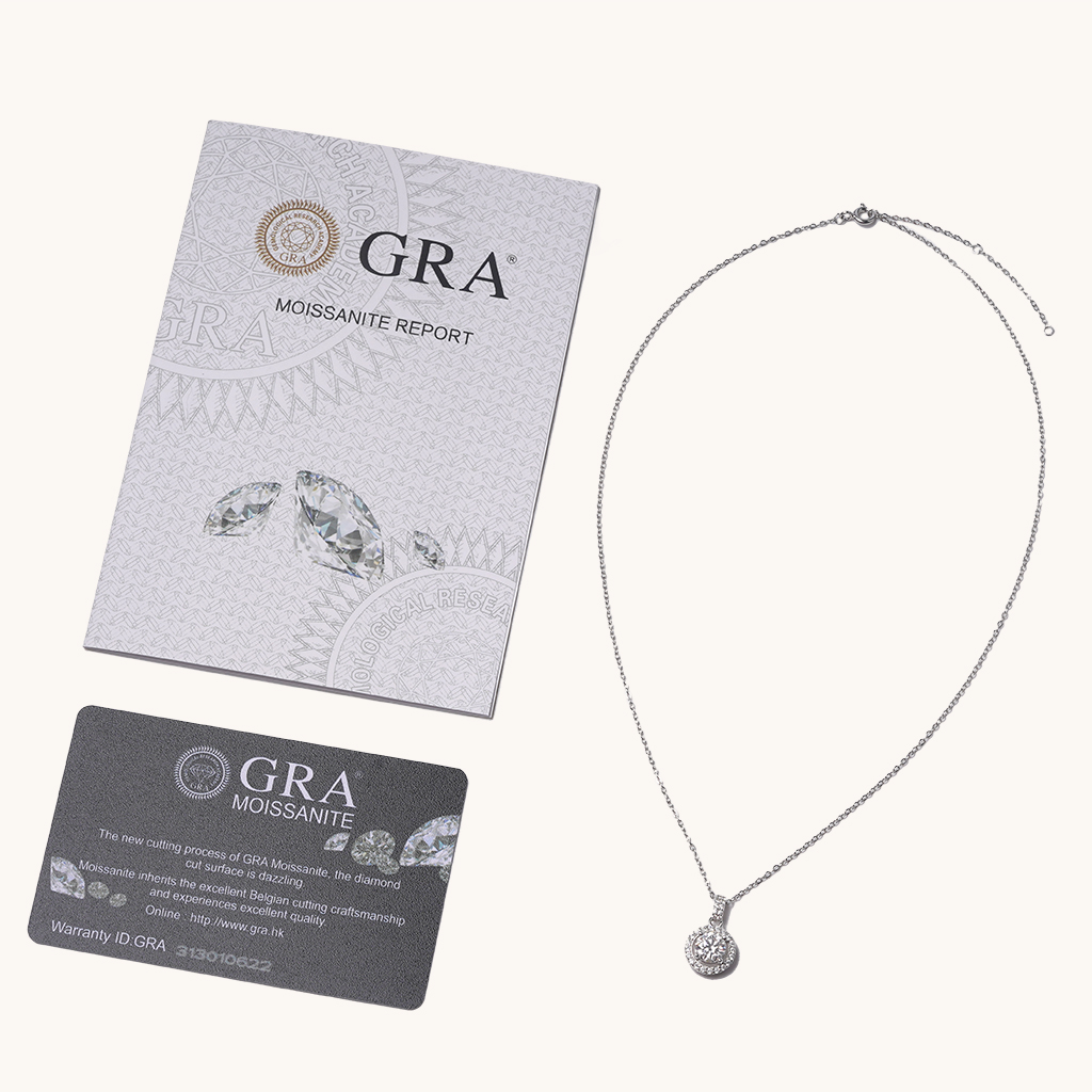 Round Cut Rubover VVS Moissanite Necklace image number 2