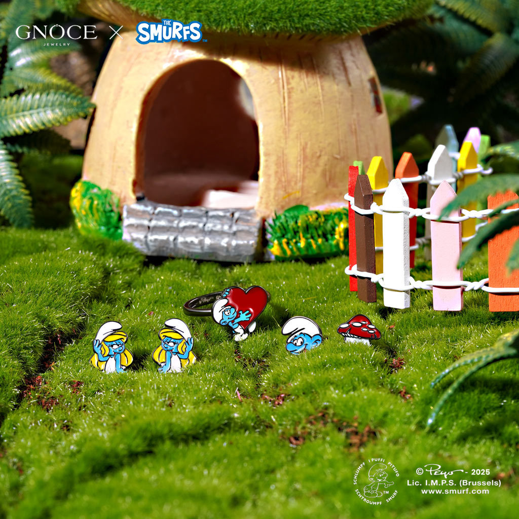 Smurfs Ring x Valentine Love Hefty Smurf image number 2