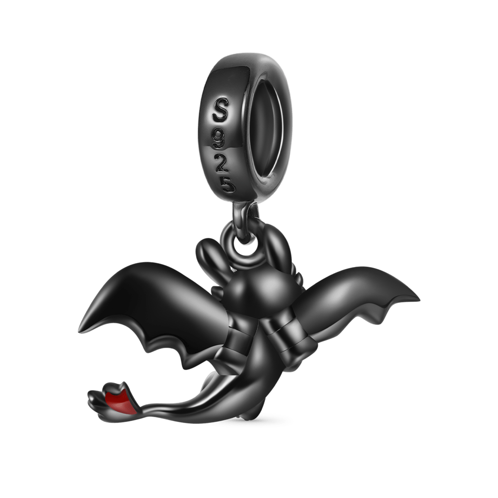 Toothless Flapping Wings Pendant image number 2
