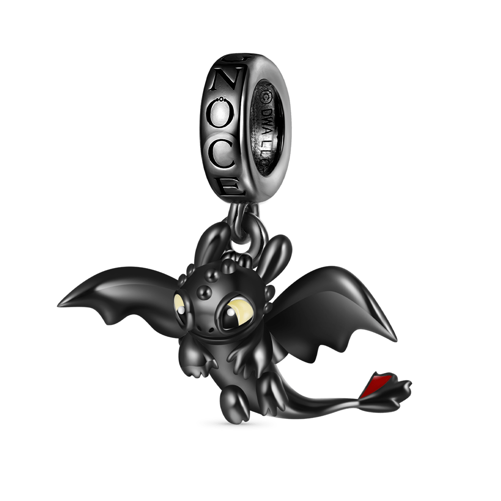 Toothless Flapping Wings Pendant image number 1